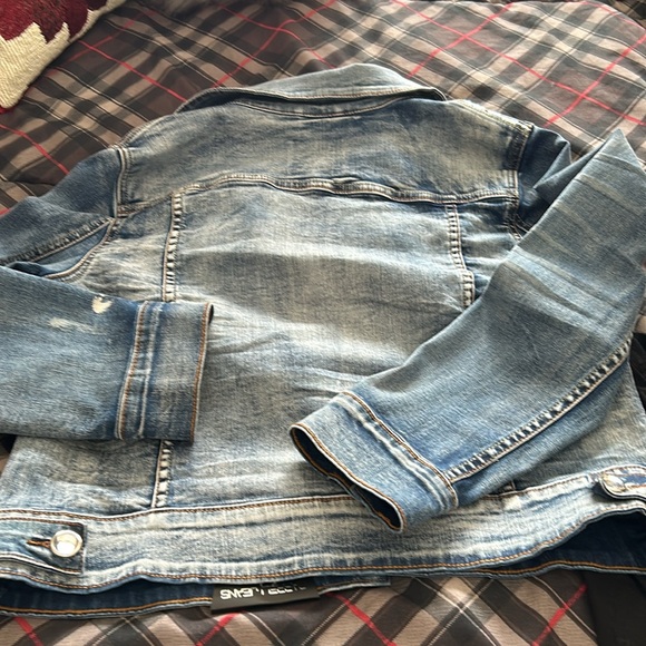 Carrillo Jean jacket with silver sequins and fake diamond buttons, so fun - Picture 7 of 8